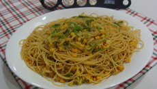 Espaguete com milho na manteiga da Abima
