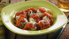 Almôndegas de ricota com espinafre