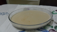 Pudim de baunilha e morango