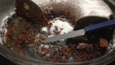 Bolo pão de mel com bananas