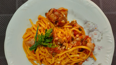 Talharim ao molho de frango