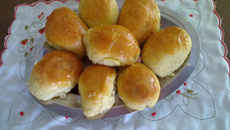 Pãozinho de leite recheado