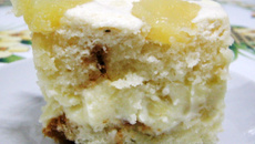 Sobremesa gelada de abacaxi