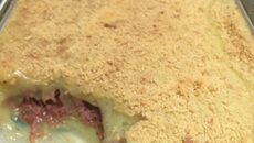 Escondidinho de batata com carne seca