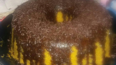 Bolo de cenoura de micro-ondas