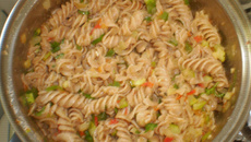 Macarrão Integral com Legumes