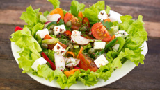 Salada maravilha com molho de mel e mostarda