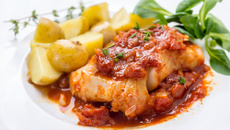 Tilápia ao forno com batatas