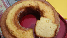 Bolo de fubá crocante