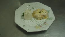 Filé de tilápia gratinado