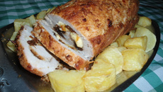 Lombo recheado com ameixa e provolone