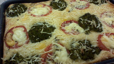 Torta de brócolis com carne