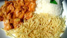 Estrogonofe de frango da Káh