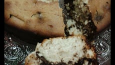 Bolo de canela com chocolate