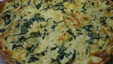 Quiche de ricota com espinafre