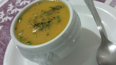 Creme de legumes com calabresa