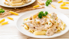 Macarrão ao creme de leite