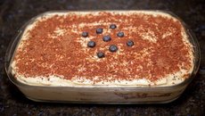 Pavê de biscoito champagne