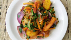 Refogado de legumes para yakisoba