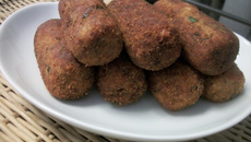 Croquete de batata com carne moída