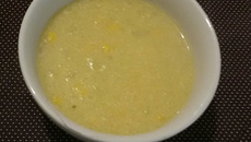 Sopa de mandioca com frango