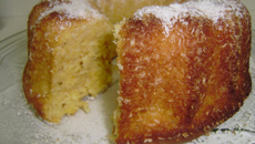 Bolo de milho cremoso com leite de coco