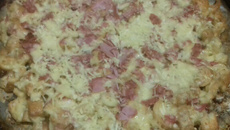 Pizza de pão dormido