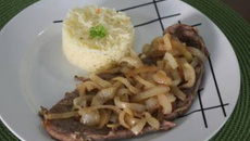 Bife acebolado do Ron de Parks and Recreation