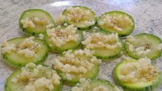 Abobrinha ao alho e óleo