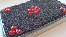 Pavê de creme de chocolate branco e brigadeiro