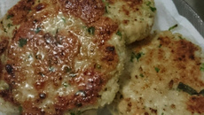 Hambúrguer de frango saudável da Tati