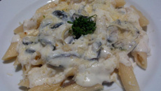 Penne ao molho branco com shiitake