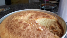 BOLO DE BAUNILHA SEM GLÚTEN E SEM LACTOSE