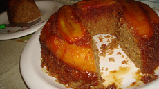 Torta caramelada de banana