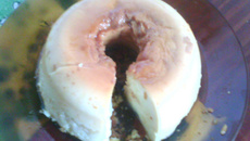 Pudim de pão no microondas.