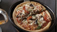 Pizza de frigideira leve