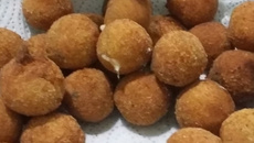 Massa prática para coxinha ou bolinha de queijo