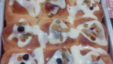 Pão doce com frutas cristalizadas