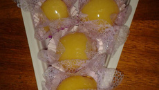 Bala de coco caramelizada (caramelada)