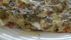 Omelete maravilhoso com calabresa e queijo