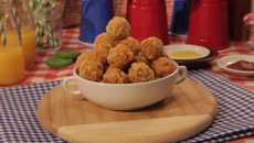 Bolinha de queijo | Receita Tudo Gostoso