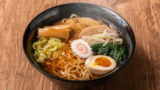 Ramen (lamen) japonês