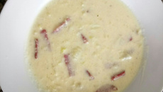 Sopa creme de batata doce