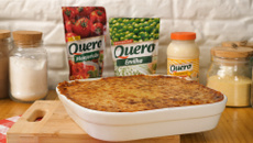 Torta de carne moída com purê de batata à parmegiana