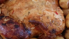 Delícia de assado de peru, frangão ou chester