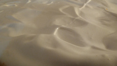 Torta de banana com doce de leite