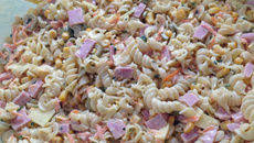 Salada de macarrão da Bru