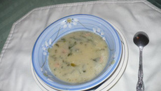 Caldo verde (com calabresa ou bacon)