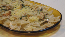 Macarrão ao molho de maçãs e gengibre