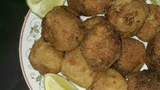 Bolinho de carne de sol